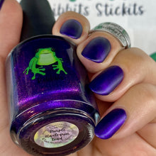 Load image into Gallery viewer, Purple Harlequin Toad