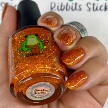 Load image into Gallery viewer, Pumpkin Toadlet