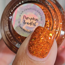 Load image into Gallery viewer, Pumpkin Toadlet